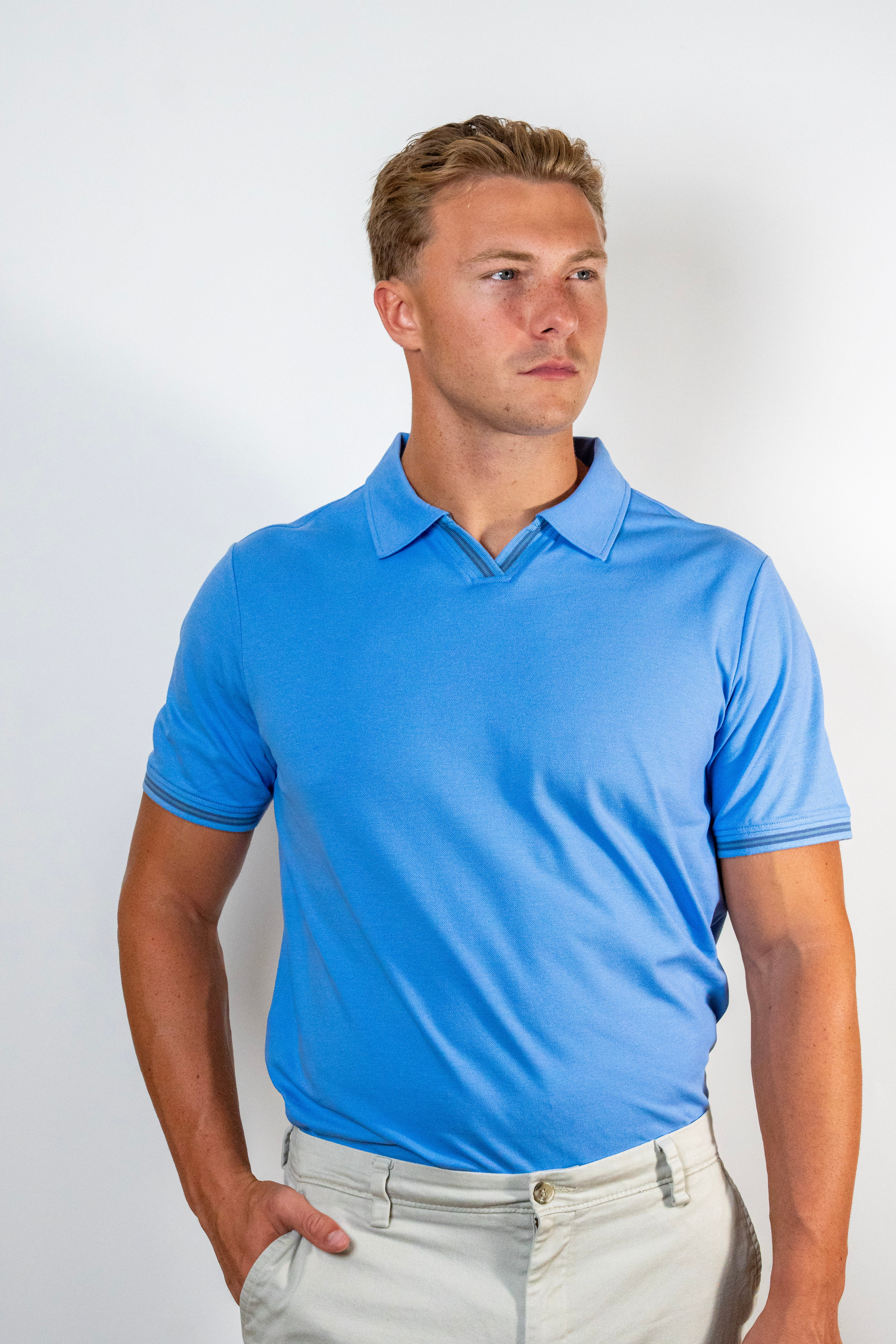 V-neck cotton shirt